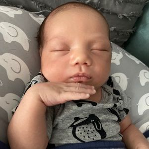 Meet your Posher, Aaron